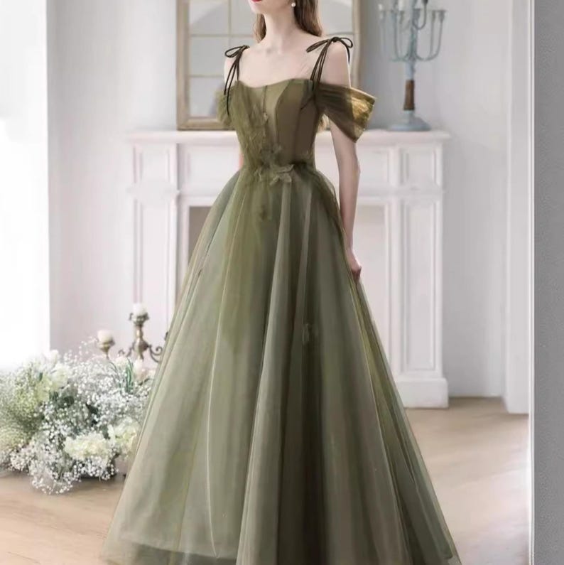 Vintage Green Evening Gown Spaghetti Straps A Line Prom Party Dress Brithday Ball Gown Y7567