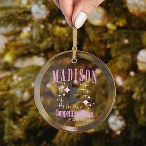 Benutzerdefinierte Name Dance Glasornament, personalisierte Tänzerin Geschenk, Weihnachtsgeschenk, leistungsfähige Tänzerin Andenken, Urlaub Ornament, Tanz Ära