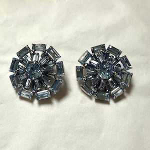 Vintage Blue Rhinestone Clip on Earrings