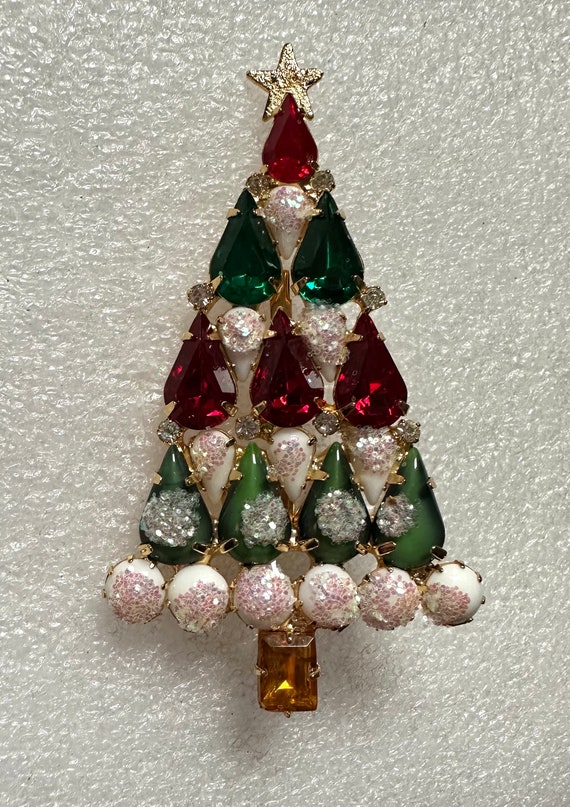 Vintage Christmas Tree Pin Red Green & White Rhine