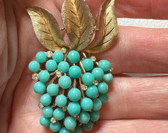 Vintage Trifari Grape Cluster Pin Gold & Turquoise Blue