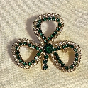 Vintage Green Rhinestone Shamrock Clover Pin Brooch