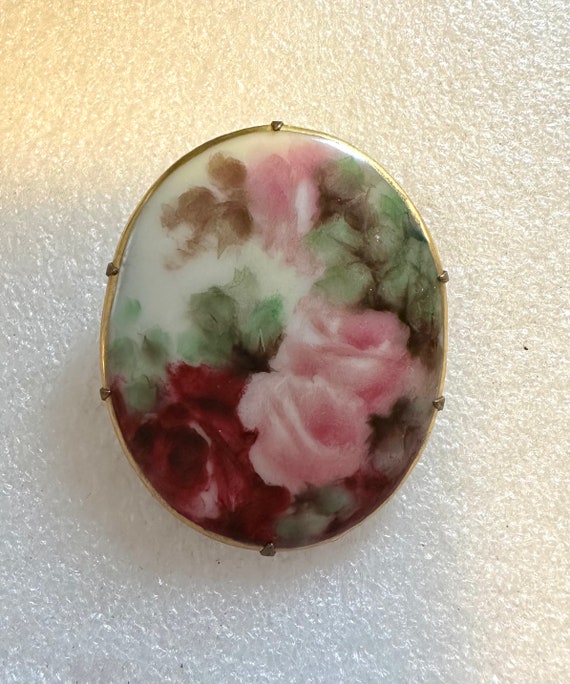 Victorian Hand Painted Porcelain Brooch Pink & Red
