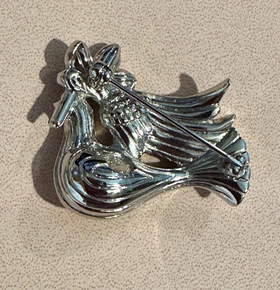 Swan Signed Swarovski Dove w/ Olive Branch Brooch - image 2