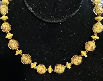Art Deco Yellow & Gold Venetian Bead Necklace