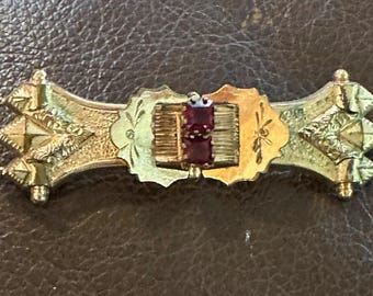Victorian Gilted Brass Belt Buckle W/ Amethyst Paste Stones  display picture 3