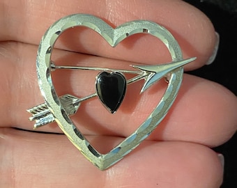 Vintage Sterling & Black Onyx Heart W/ Arrow Pin