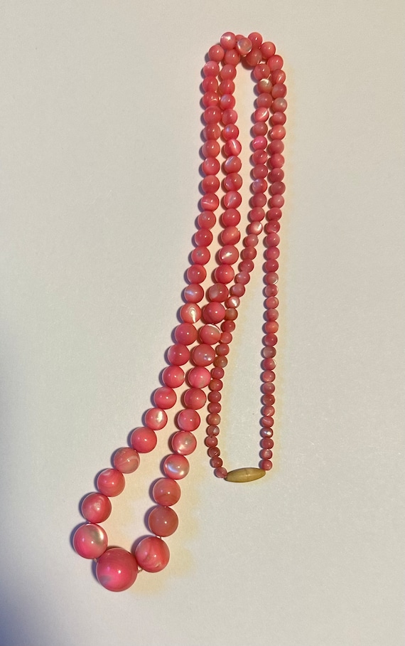 Art Deco Pink Mother Of Pearl Bead Necklace