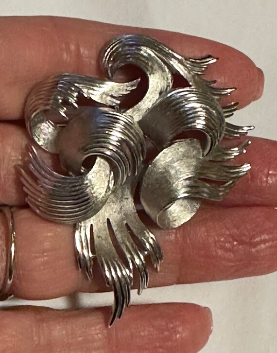 Vintage Silver Tone Trifari Swirl Pin - image 3