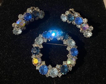 Vintage Karu Blue Rhinestone Circle Pin & Earrings