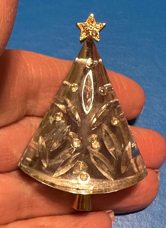 Eisenberg Crystal Christmas Tree Pin.