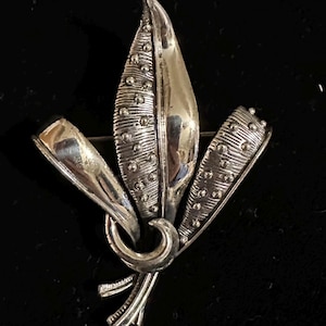 Vintage Danecraft Sterling Silver Leaf Brooch Pin
