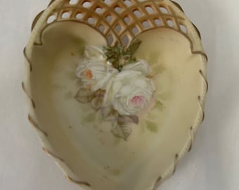 Royal Bayreuth Porcelain Heart Shaped Trinket Dish Roses