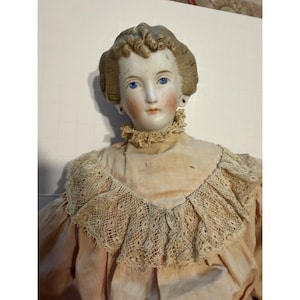 Victorian Lady Bisque Doll Music Box Make up Vanity Mirror