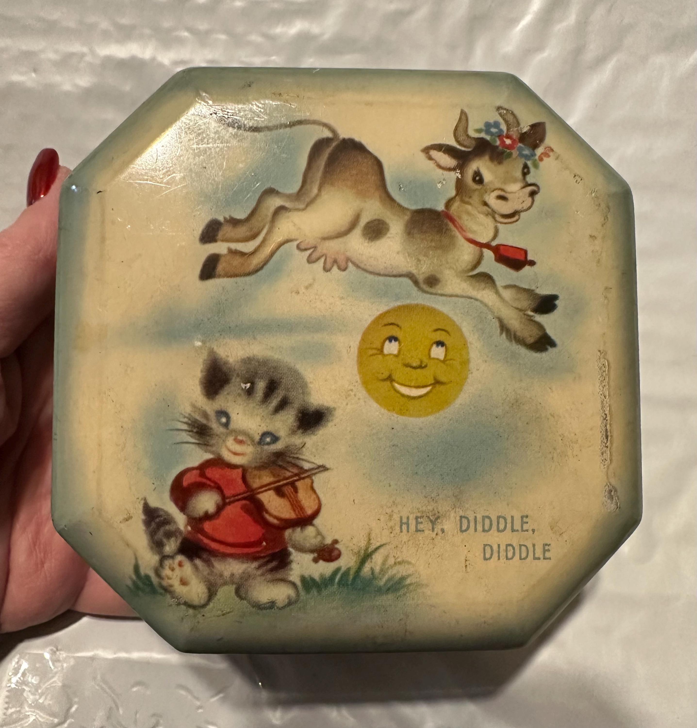 1945 Vintage Tin Box Nursery Rhyme Hey Diddle Diddle the Metal Box