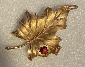 Vintage Trifari Gold Tone Leaf Pin w/ Red Ladybug