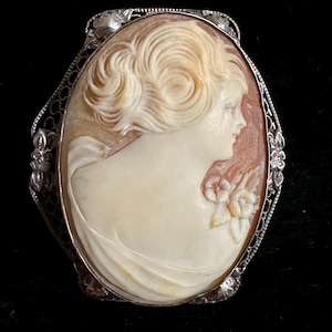 1920-30 Cameo Brooch Carved Shell Sterling Silver Frame