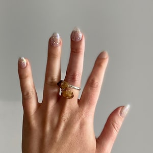 Verstelbare citrien dubbele punt kristallen ring, ambachtelijke citrien sieraden met zilveren afwerking