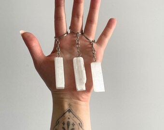 Selenite Crystal Keychain for Aura Cleansing, Energy Purification, Spiritual Protection