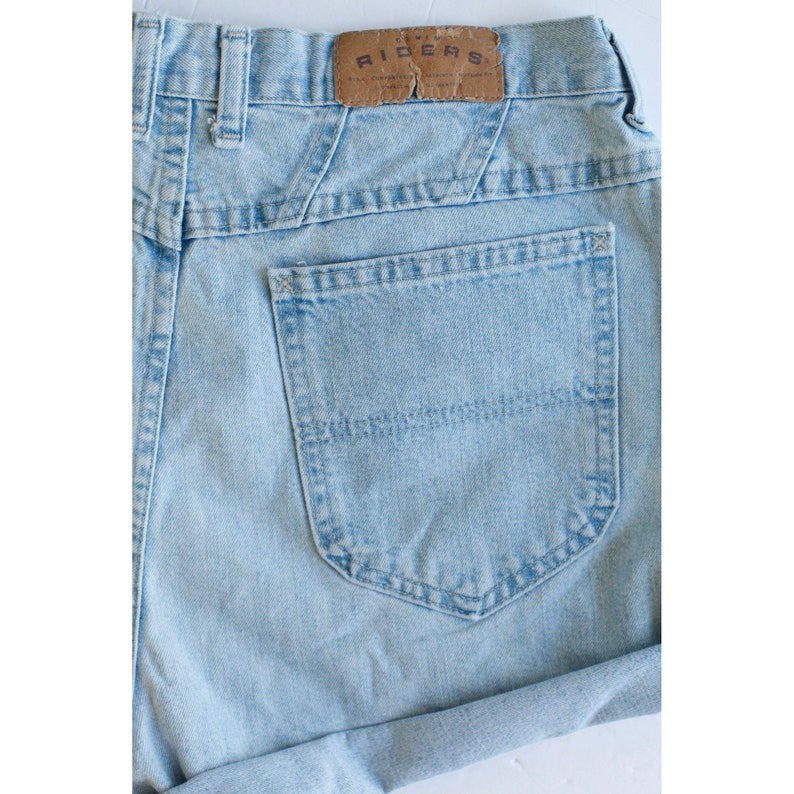 Vintage 80s/90s Lee Light Blue Wash High Waisted Rise Cuffed Denim Jean ...