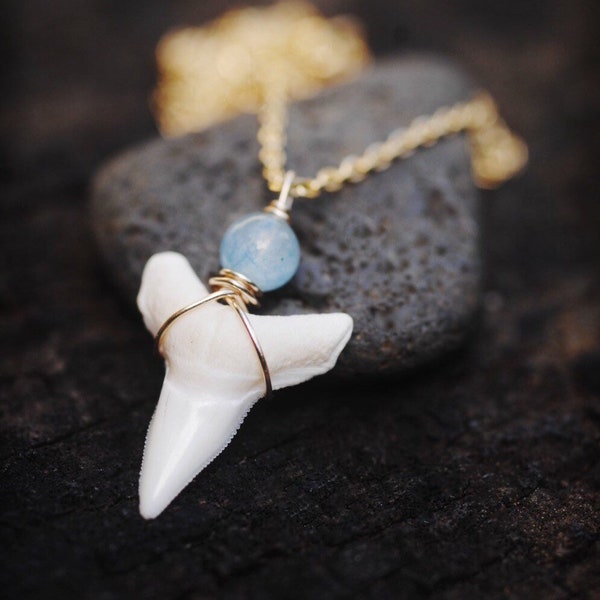 MANO Shark tooth necklace // Choose your gemstone: Moonstone, Aqua Marine and more! // Wire wrapped jewelry // Handmade in Hawaii with love