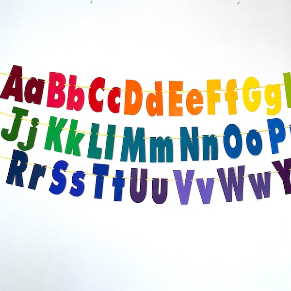 Regenbogen Groß- & Kleinbuchstaben DIY Banner: Teach ABC's, homeschool, Lehrerzimmer Dekor, neuer Lerner. 3- 5 "Buchstaben zum Auffädeln auf 16 ""Banner."