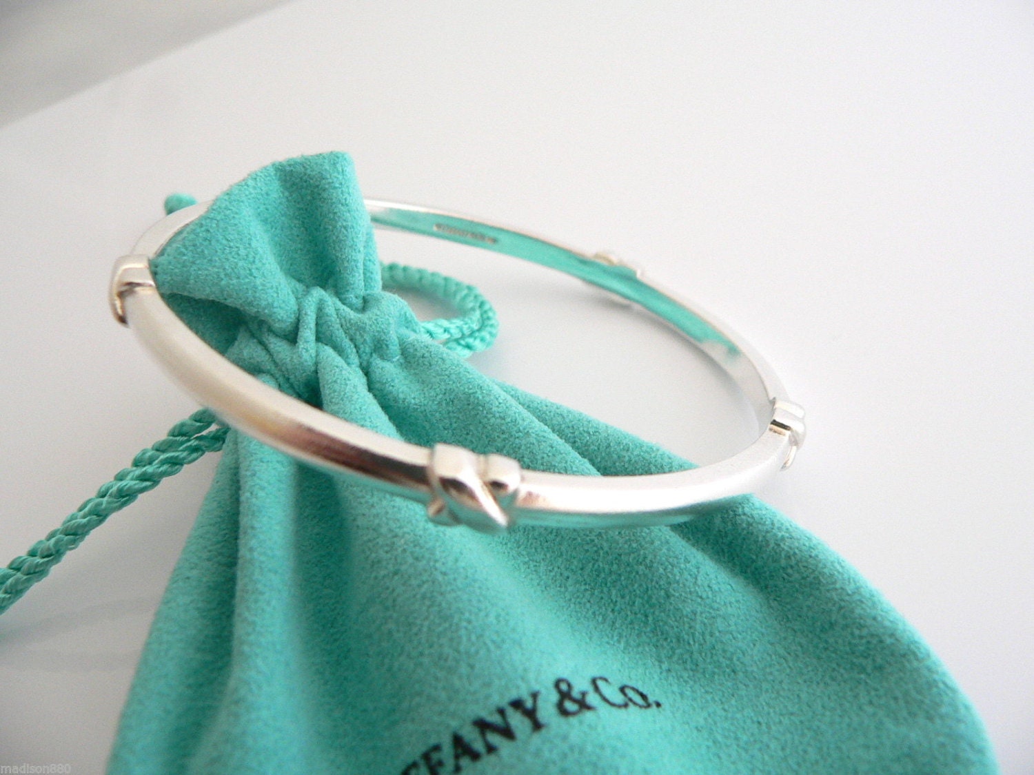 TIFFANY & CO SILVER SIGNATURE BRACELET PACKAGING BOX POUCH INCLUDED