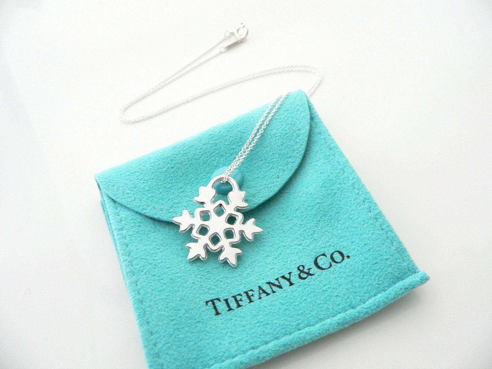 ねこ様Tiffany スノーフレーク　ペンダント　シルバーネックレス　Ag925 ねこ様Tiffany スノーフレーク ペンダント シルバーネックレス