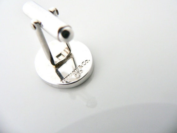 Tiffany&CO★Engine-turned Oval Cuff Links in Silver Engine-turned Oval Cuff Links in Silver | Tiffany & Co. US