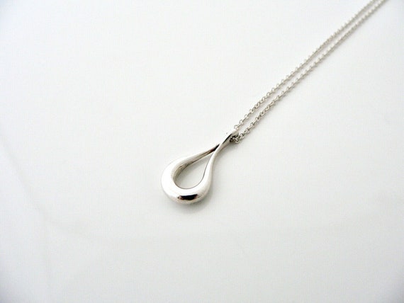 Tear Teardrop Necklace 
