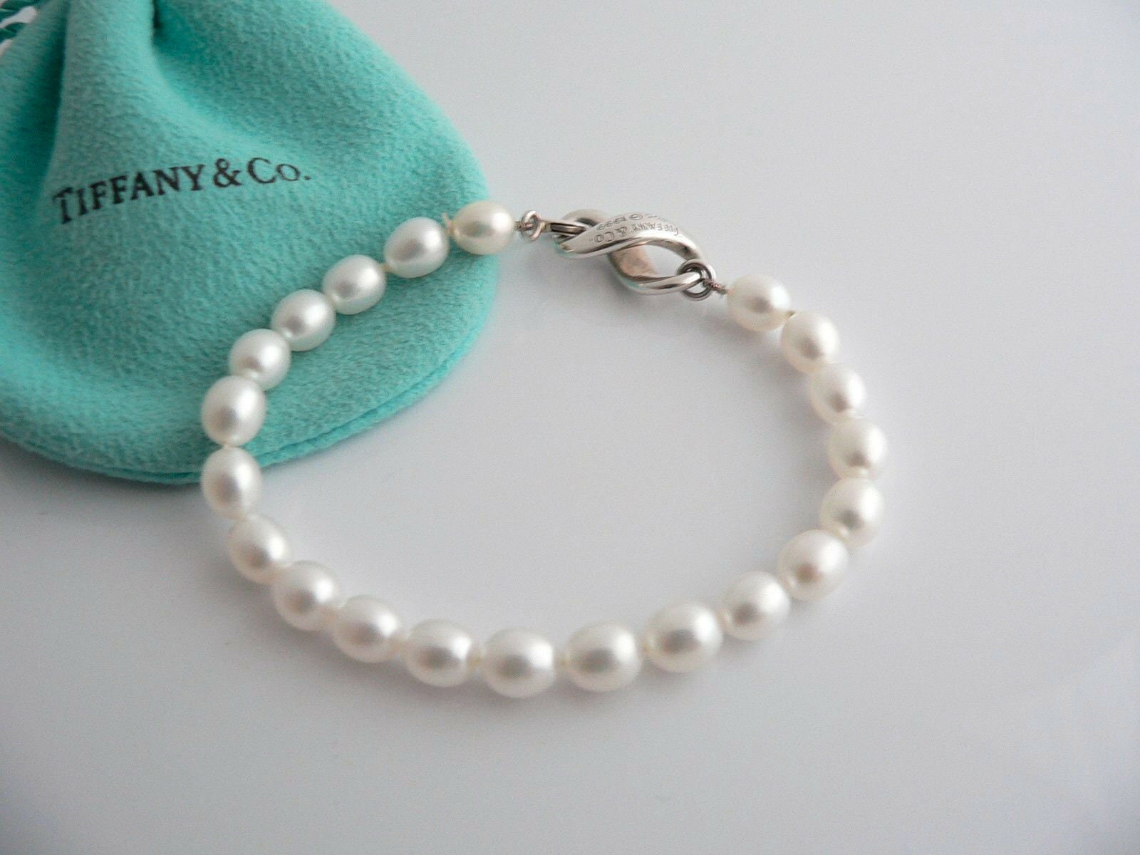 Tiffany & Co. Sterling Silver Elsa Peretti Pearls By The Yard Bracelet –  LuxeDH