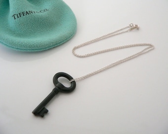 Tiffany And Co Silver Black Jade Gemstone Oval Key Necklace Pendant Chain Gift Love Pouch