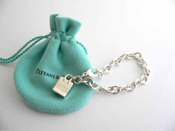 Tiffany & Co Silver Shopping Bag Charm Bracelet Bangle Link Chain