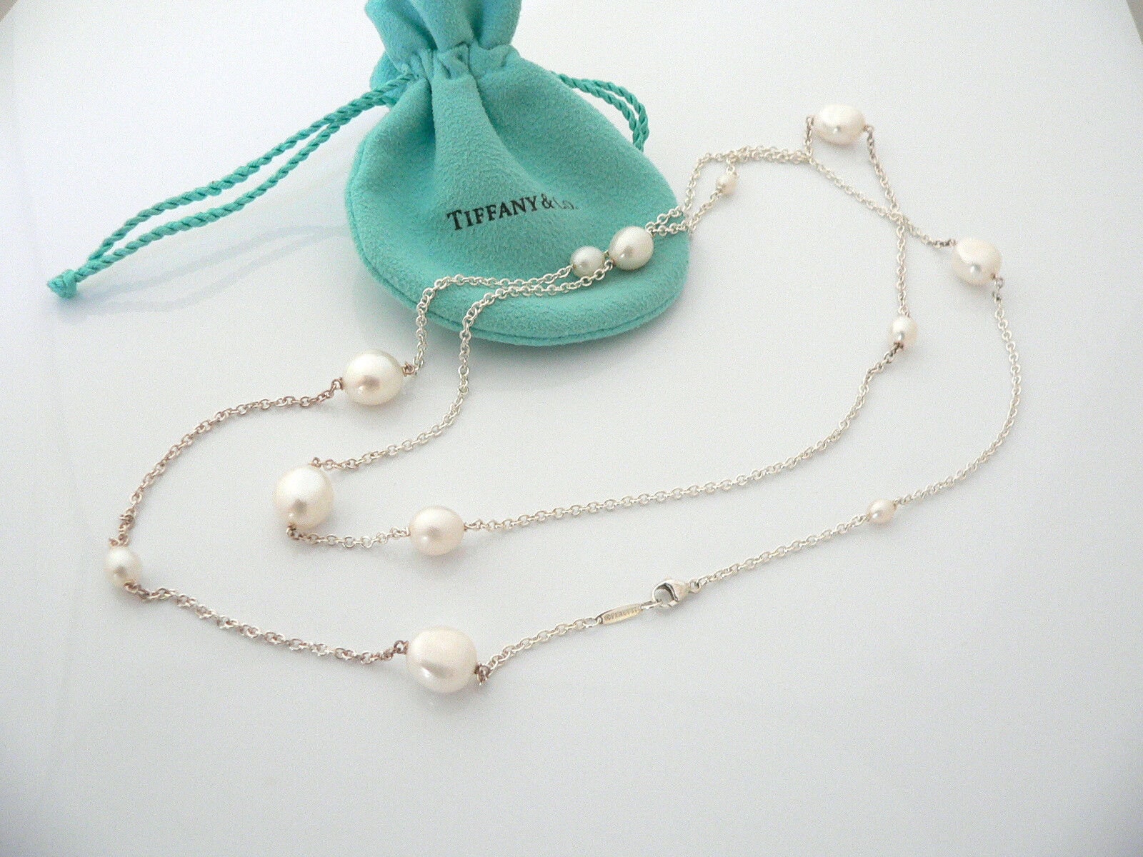 TIFFANY and CO. Platinum Diamond Akoya Pearl Necklace | Akoya pearl necklace,  Dream jewelry, Akoya pearls