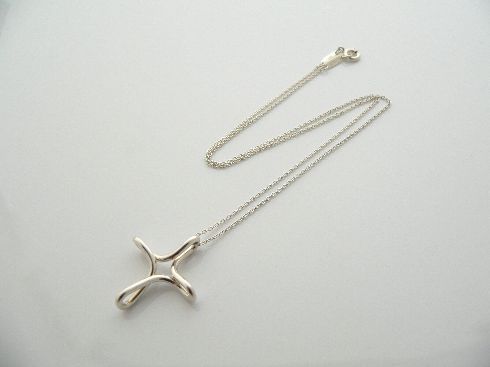 Tiffany and Co Peretti Infinity Cross Necklace Pendant Charm Chain