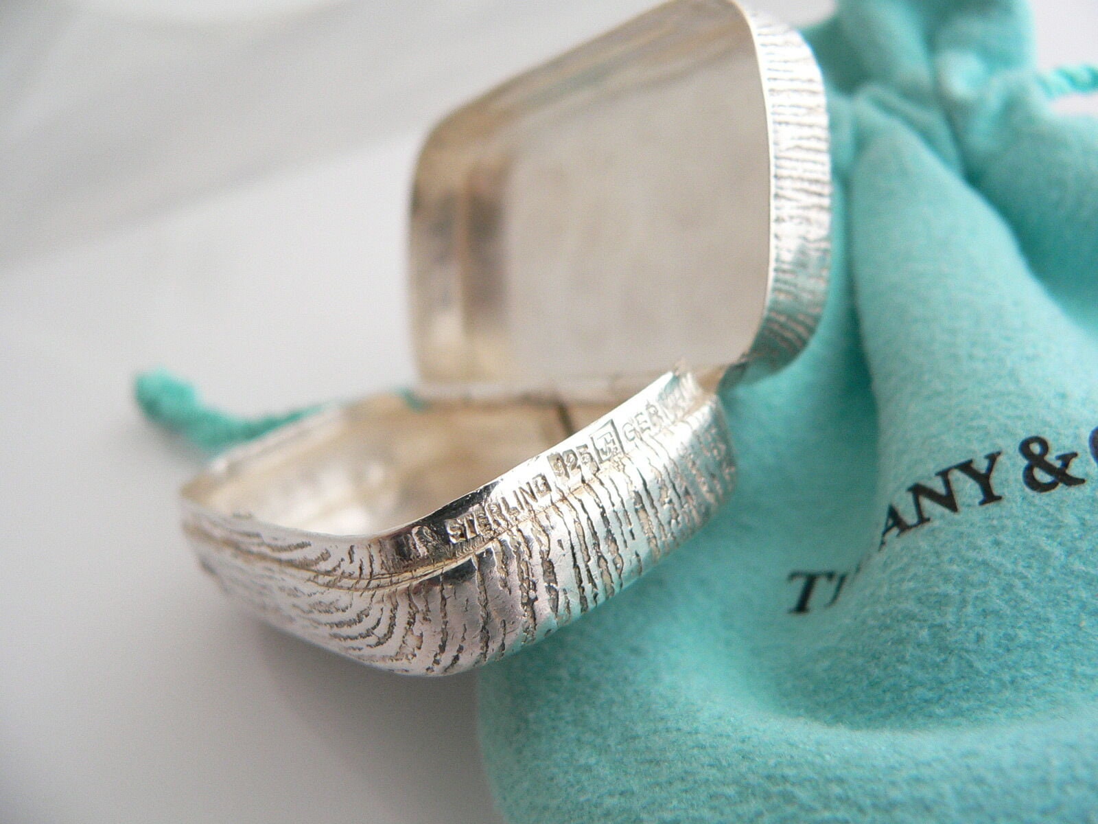【値下げ❗️】Tiffany & Co. リボン付きガラスケース Tiffany Crystal Box | eBay