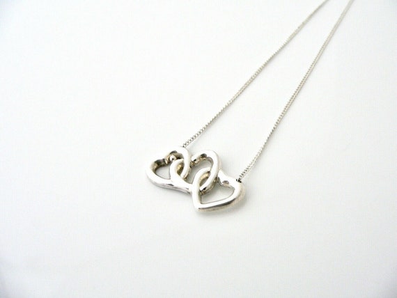 Tiffany And Co Silver Triple Heart Necklace Penda… - image 1