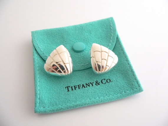 Tiffany And Co Silver Crocodile Triangle Textured… - image 2