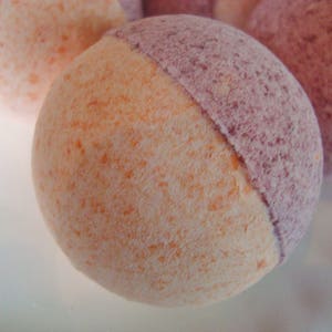 Cranberry, Orange & Cinnamon bath bomb,  UK bath bomb,  Vegan bath bomb,stocking filler, stocking stuffer, bath fizzer, Heaven Scented