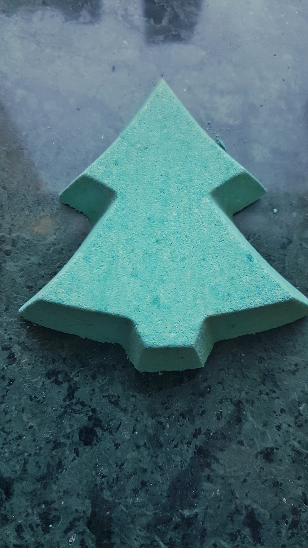Frankincense & Myrrh Christmas Tree Bath Bomb, Vegan Bath Bomb, Uk Bath