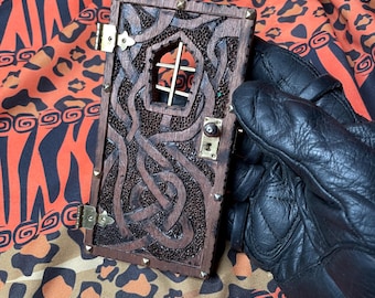 FAIRY DOOR Handmade Custom Garden Decoration Wooden Dollhouse Door Handmade -Seriously Disgusting