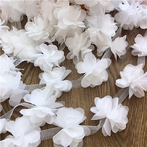 Garniture de feuilles blanc cassé, écharpes de chaise, garniture de mariée, garniture de costume, feuilles d&#39;arbre en mousseline de soie, décorations de mariage, toile de fond de photographie