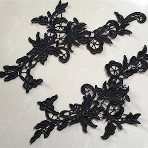 1 Paar rote und weiß schwarze Venise Spitze Applikation, rote Blumen Applikation, Hochzeit Spitze Applikation, Ausschnitt Spitze