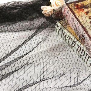 1 Yard Rauten Muster Stickerei Spitzenstoff weiches schwarz weißes Mesh Tüll Gewebe Für Mädchen Kleid Tutu Kleid Hochzeitskleid Brautschleier