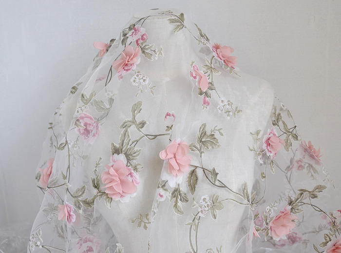 Uxcell 3.9\" Chiffon Flowers Mesh Fabric Flowers Sewing Fabric Appliques Beige 10 Pcs