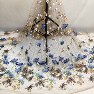 1 yarda de tela de encaje con flores de loto azules de Gorgeours, tela de tul bordada con flores, tela de encaje floral para velo de novia, 59" de ancho