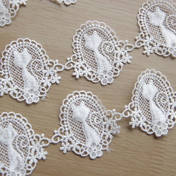 Lace Trim Venetian lLce White Black Lovely Cat With Floral Venice Lace, Scalloped Wedding Bridal Veils Necklace 4.5cm