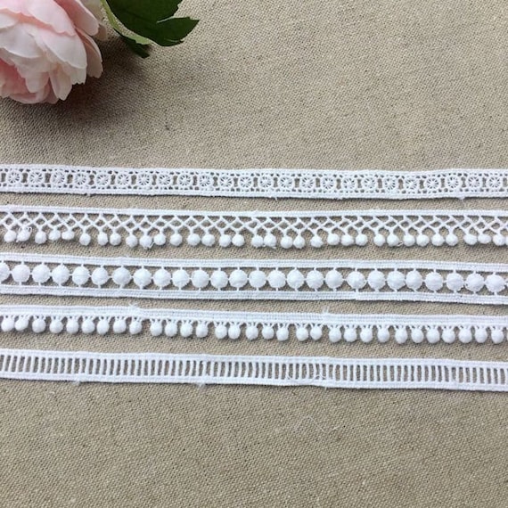 10 Yards White Lace Ribbon - DIY Embroidered Lace Trim for Crafts, Sewing,  and Garment Decoration - (20-40mm) (Color : 27mm White lace, Size : 10yard)