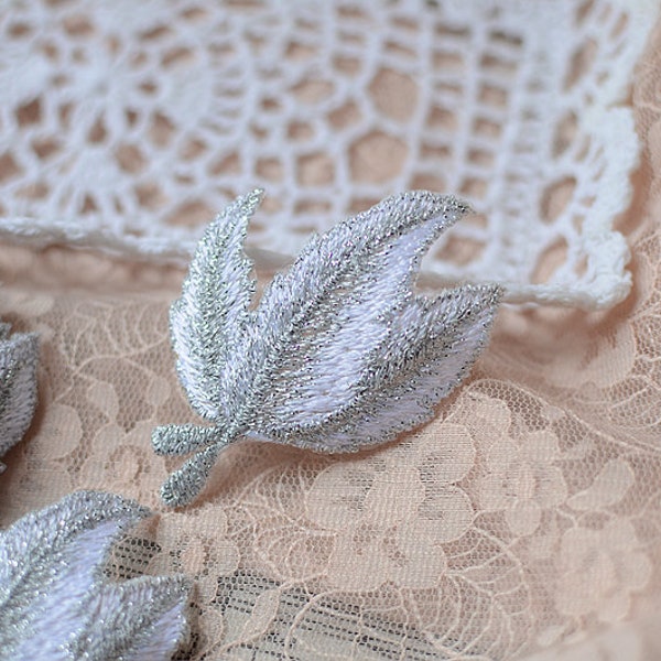 24 pcs Silver Leaf Venice Alencon Lace Appliques Flowers Embroidered Wedding Supplies Bridal Veil