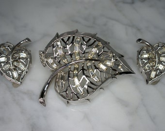 Crown Trifari Silver Tone Leaf Pin with Matching Clip Earrings